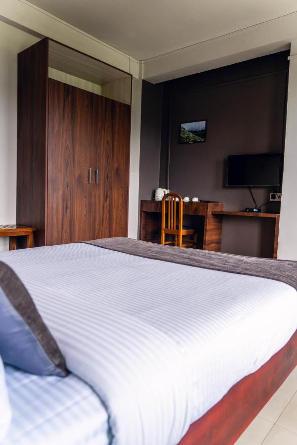 Hotel Ariel Kohima Dış mekan fotoğraf