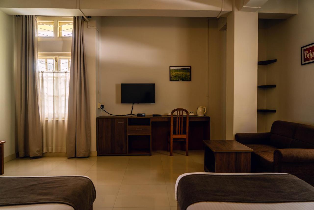 Hotel Ariel Kohima Dış mekan fotoğraf